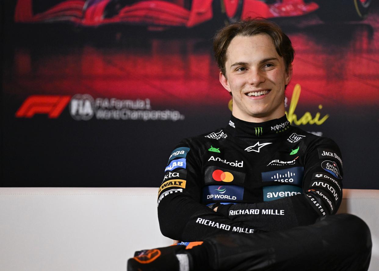 开云体育-威廉姆斯横扫索伯车队，汉密尔顿惊艳四座