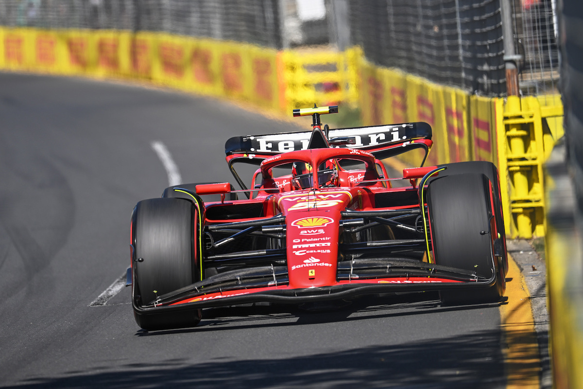 开云体育在线-红牛二队翻盘雷诺车队，佩雷兹刷新纪录