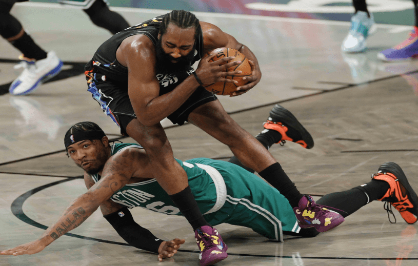 开云在线直播-辽宁队横扫天津队，塔图姆状态火热