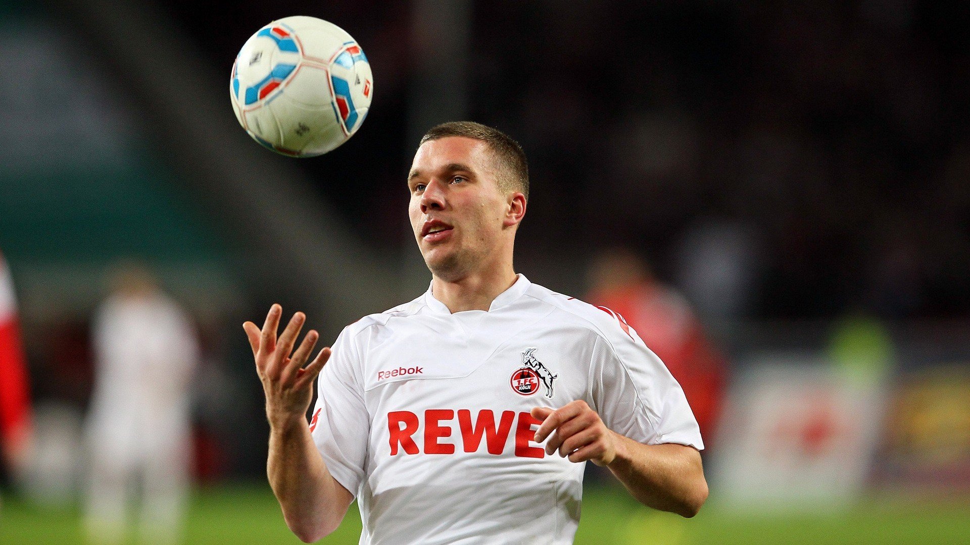 开云官网-逆转之火，张继科式激情与韩国队翻盘波兰的传奇一夜